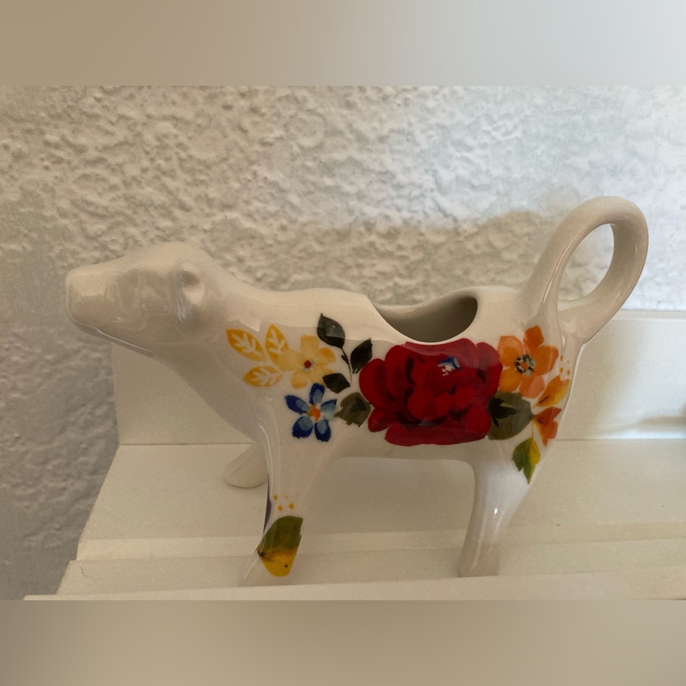 The Pioneer Woman Timeless Floral Cow Creamer - Red, Blue, Yellow